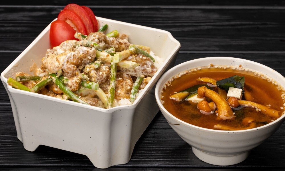 Гомоку домбури