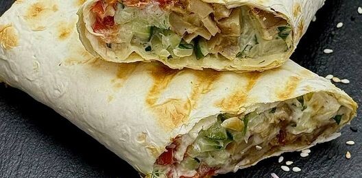 Шаверма с креветкой темпура