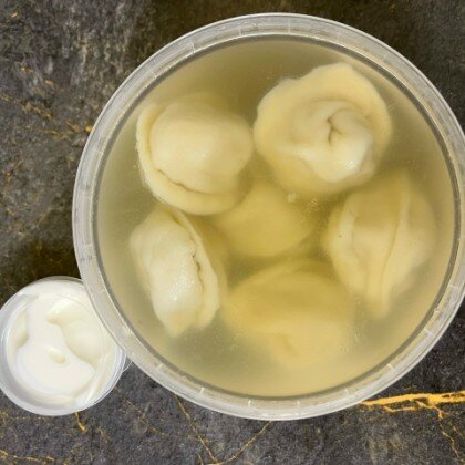 Бульон с домашними пельменями