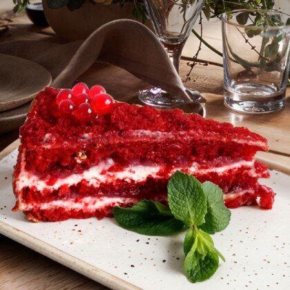 Красный бархат с черешней