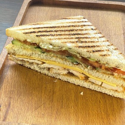 Сэндвич клаб с курицей