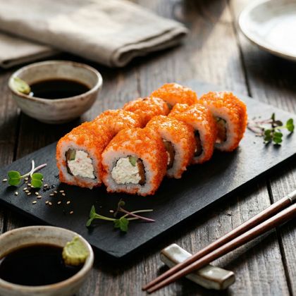 Калифорния с крабом