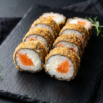 Темпура ролл с лососем