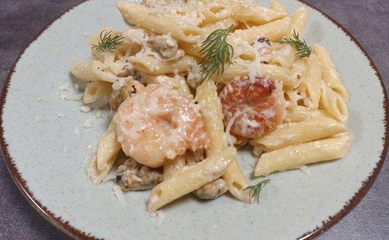 Паста с мидиями и тигровыми креветками  320 г