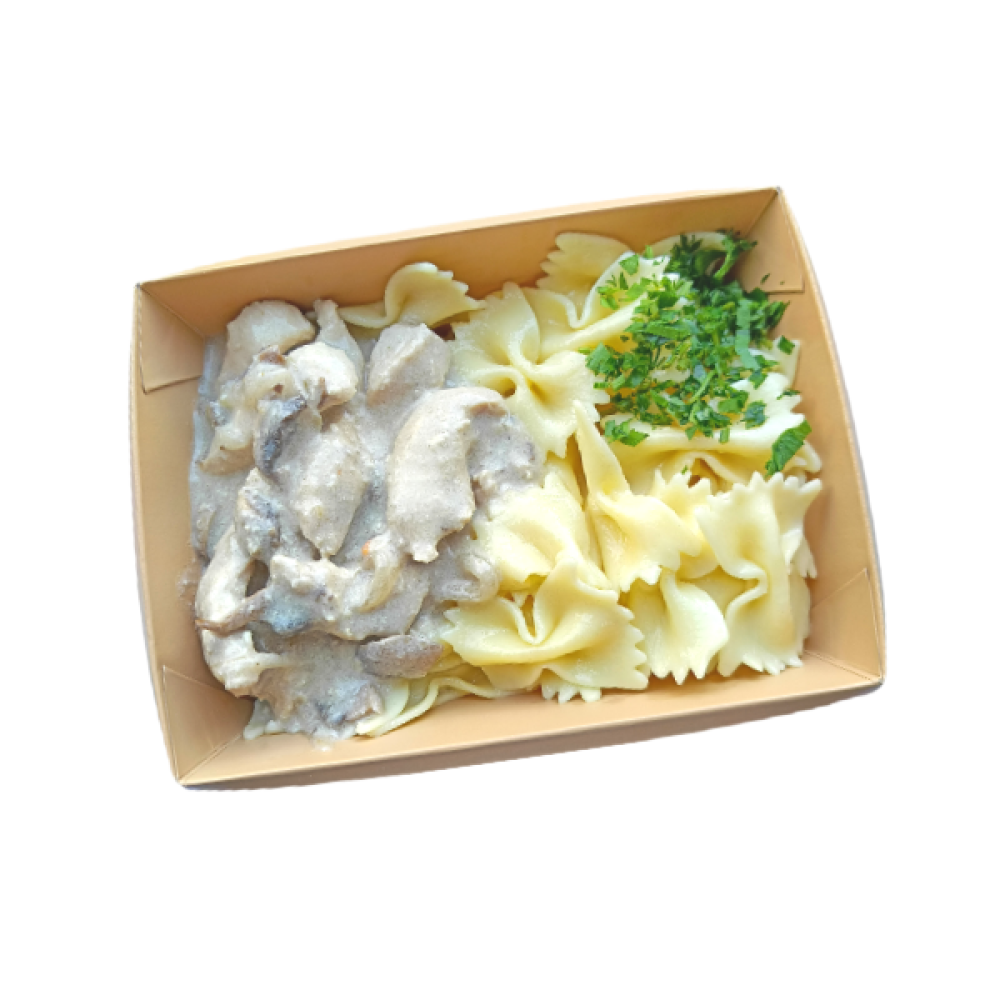 Фрикасе из курицы и грибами с фарфалле