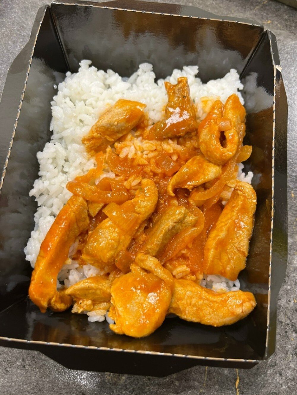 Свиная поджарка с рисом