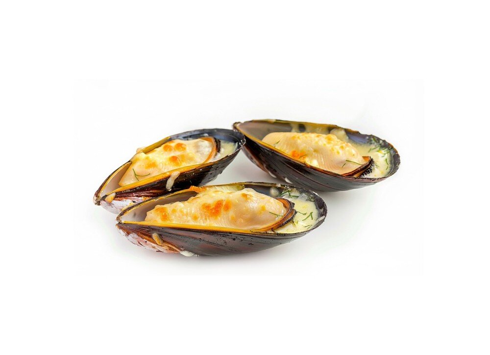 Мидии  под сырно-чесночным соусом