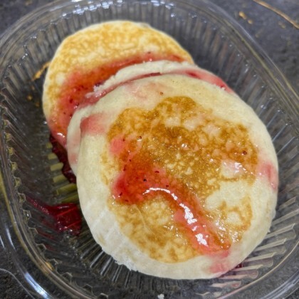 Оладьи с топпингом "Лесные ягоды"