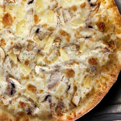 Курица с ананасом