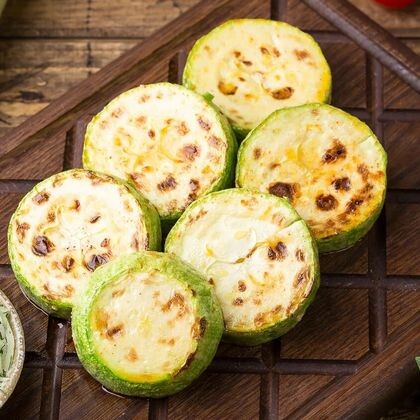 Кабачки на углях